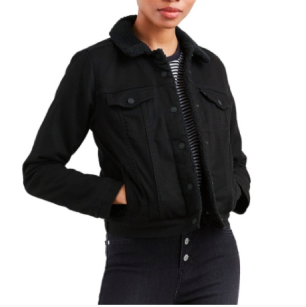 Levi’s The Original sherpa trucker jacket black size S